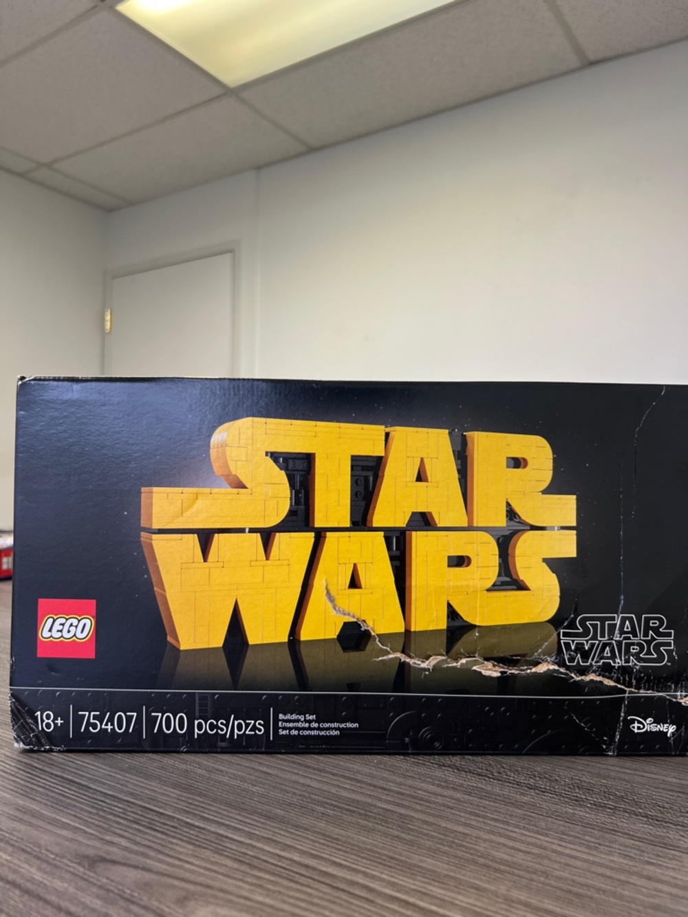 LEGO Star Wars TIE Interceptor 75407 - Damaged Box - Sealed Bags